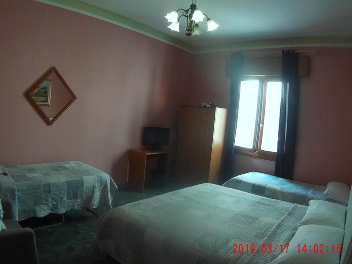 Bed and Breakfast The Caponi Bros Местре Екстер'єр фото